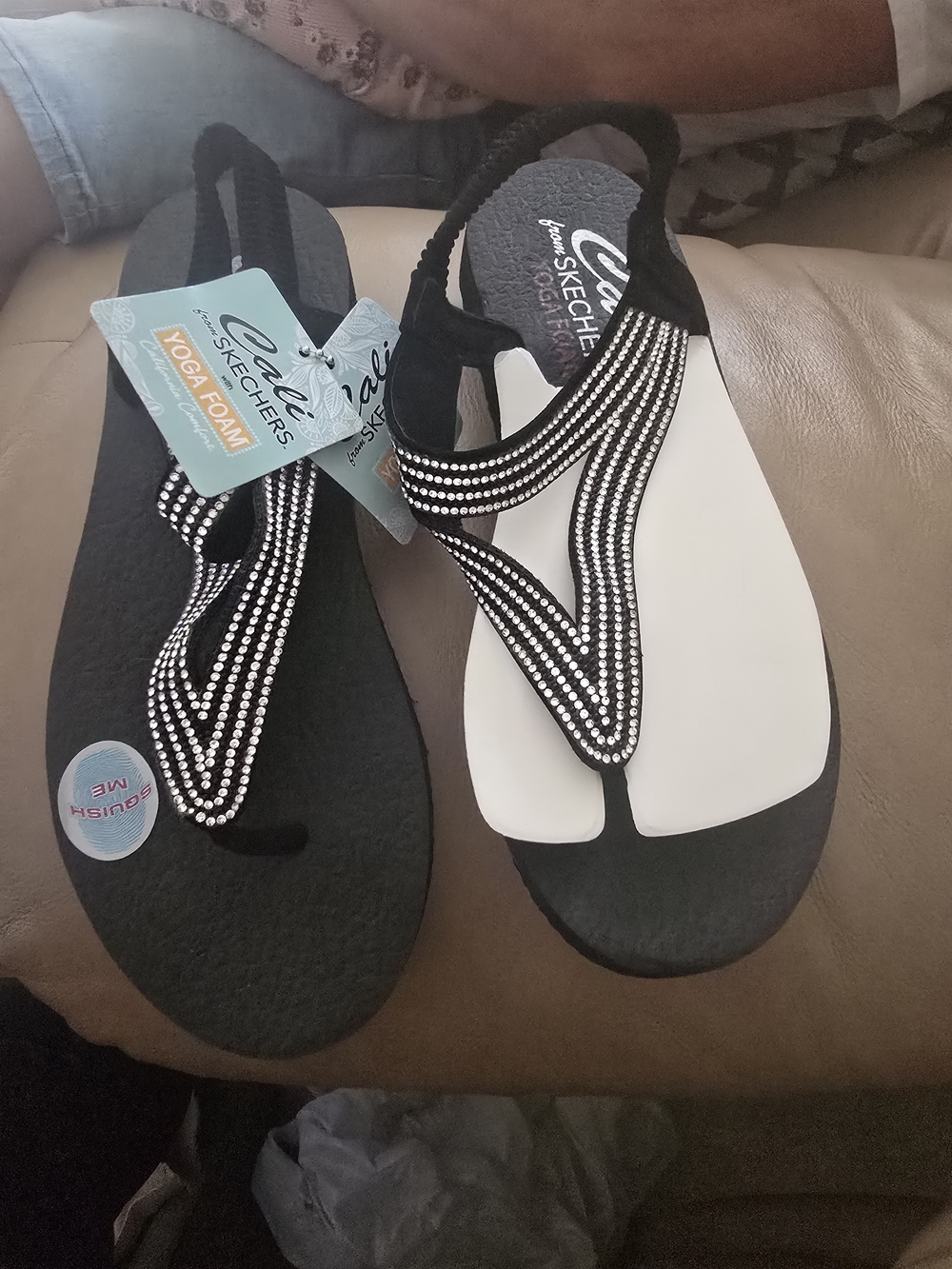 Skechers Black Rhinestone T-Strap Yoga Foam Sandals